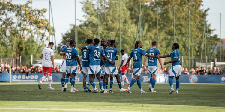 Le Racing s’impose contre Nancy (2-1) pour son premier match amical de la saison