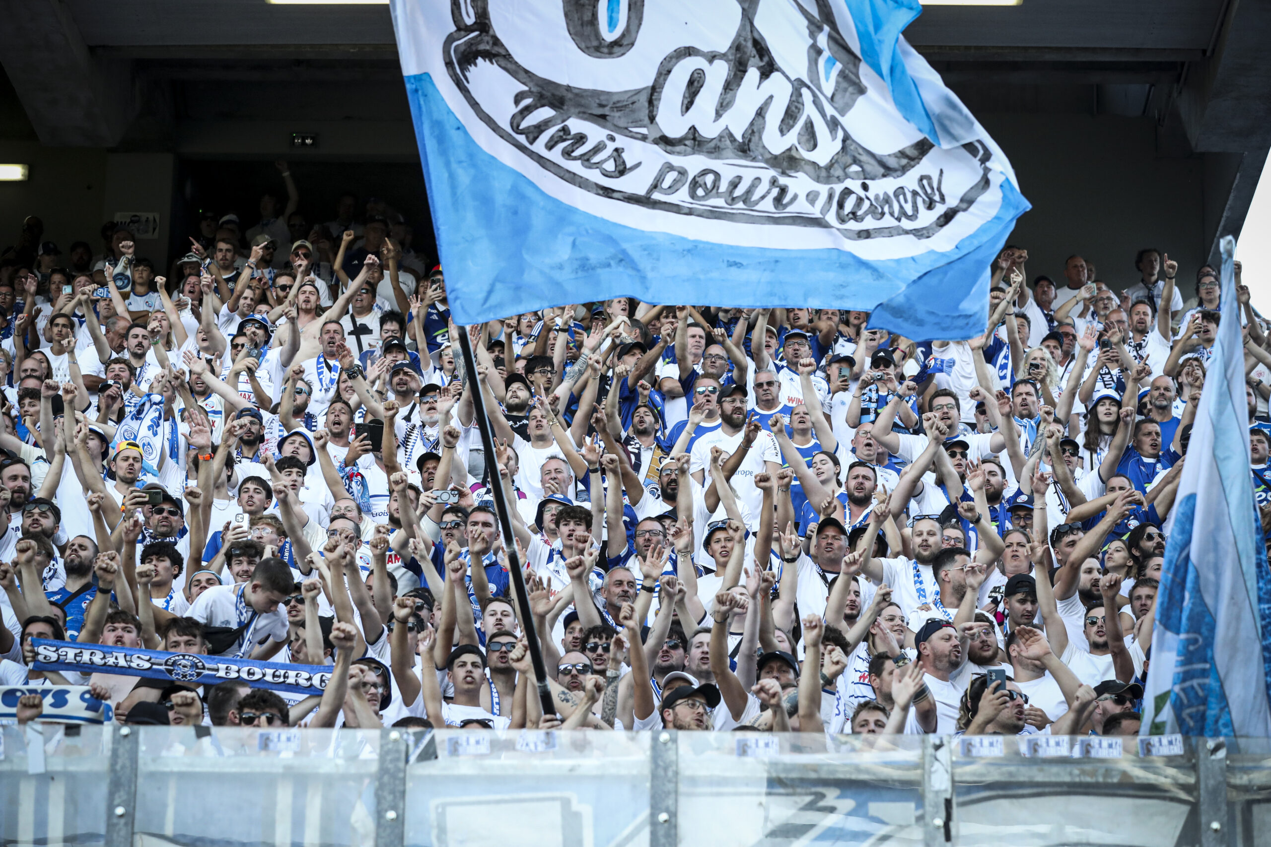 Les Ultras strasbourgeois silencieux tout le match face au Paris FC ?