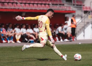 OFFICIEL. Stefan Bajic valide son essai et signe au Racing