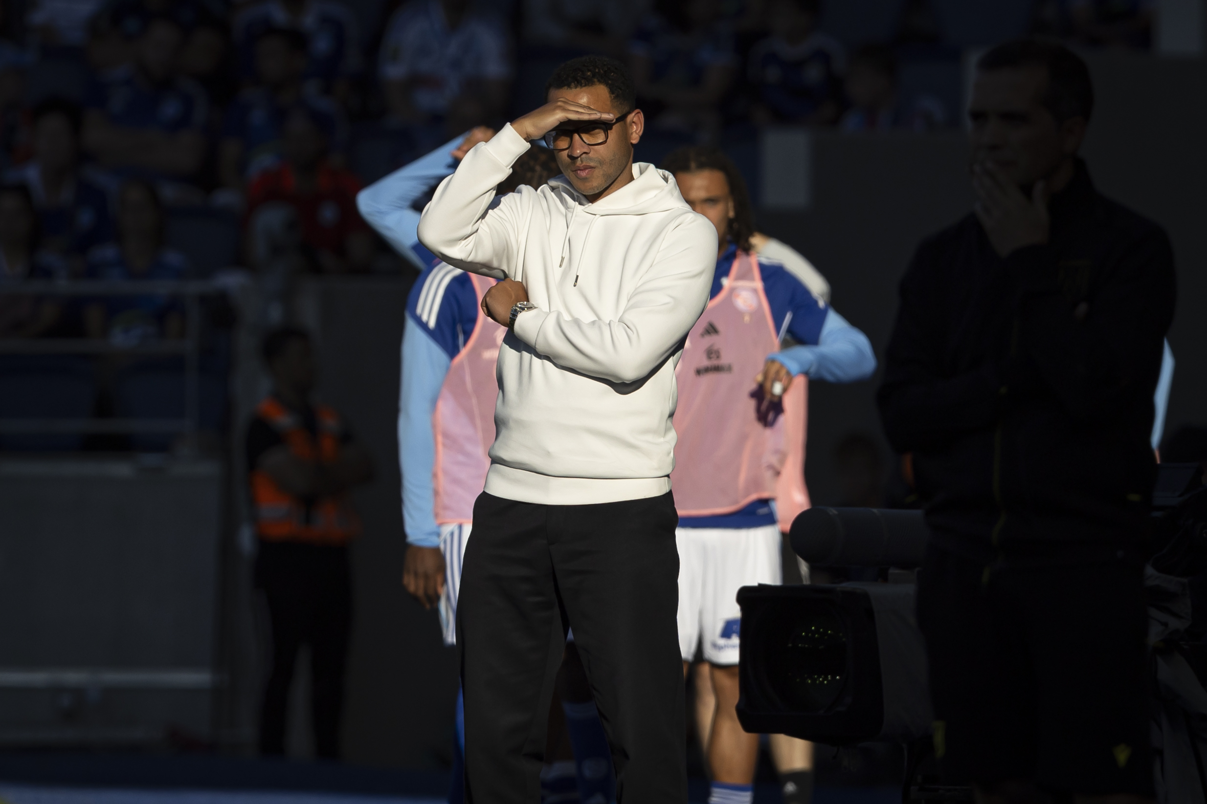 Chelsea licencie Liam Rosenior après une série décevante