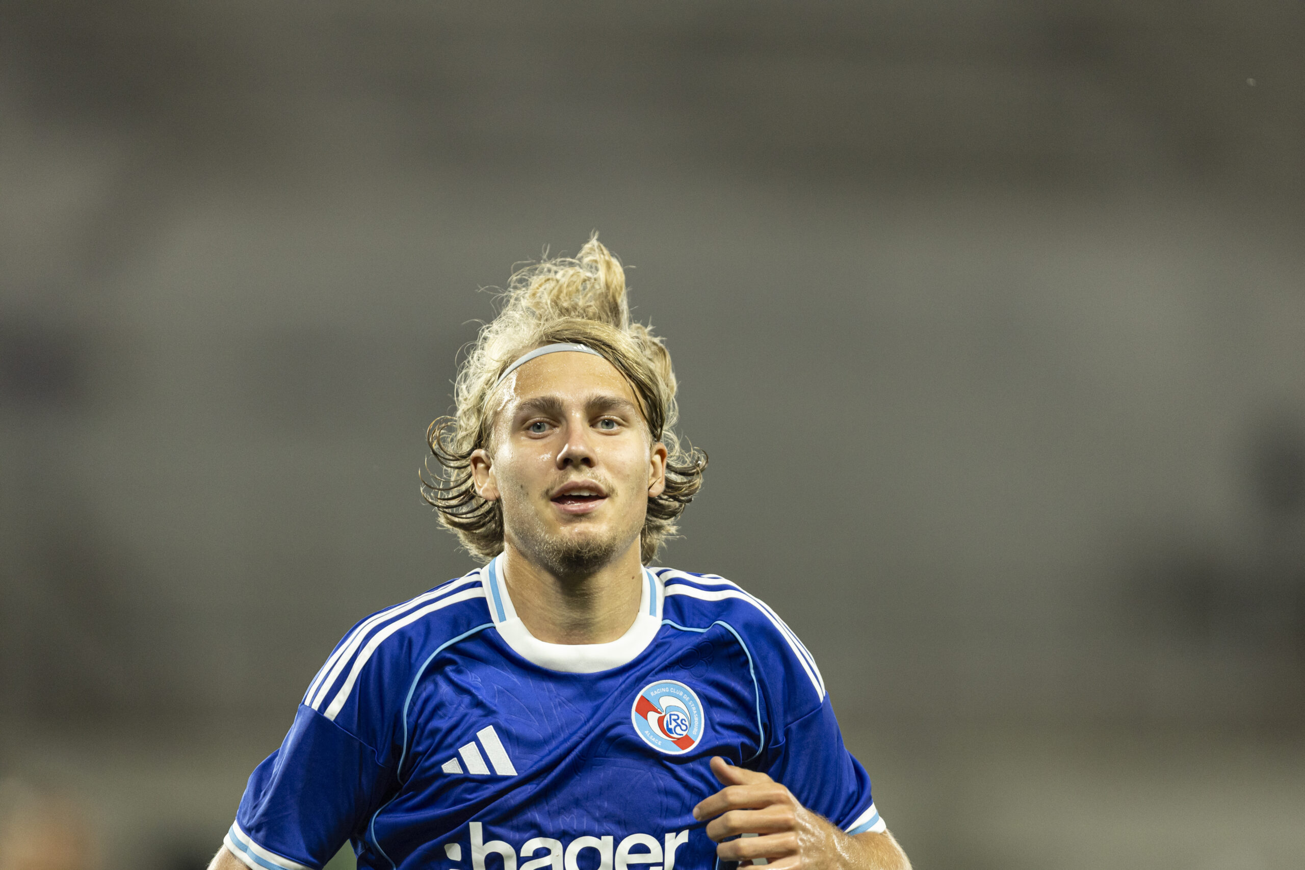 Sebastian Nanasi battu au Kosovo avec la Suède