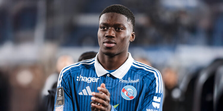 OFFICIEL. Mamadou Sarr est de retour au Racing !