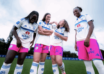 Les féminines du Racing porteront un short fuchsia cette saison