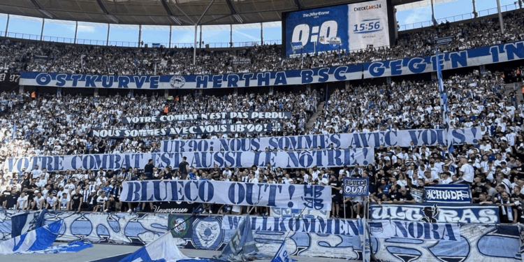 Les Ultras stéphanois, bordelais et berlinois au soutien des UB90