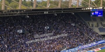 Emanuel Emegha conspué et ciblé par les Ultras, une soirée à oublier