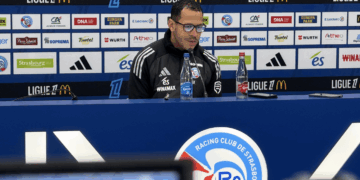 Liam Rosenior : « Le PSG et Manchester City gagnent aussi dans la douleur »