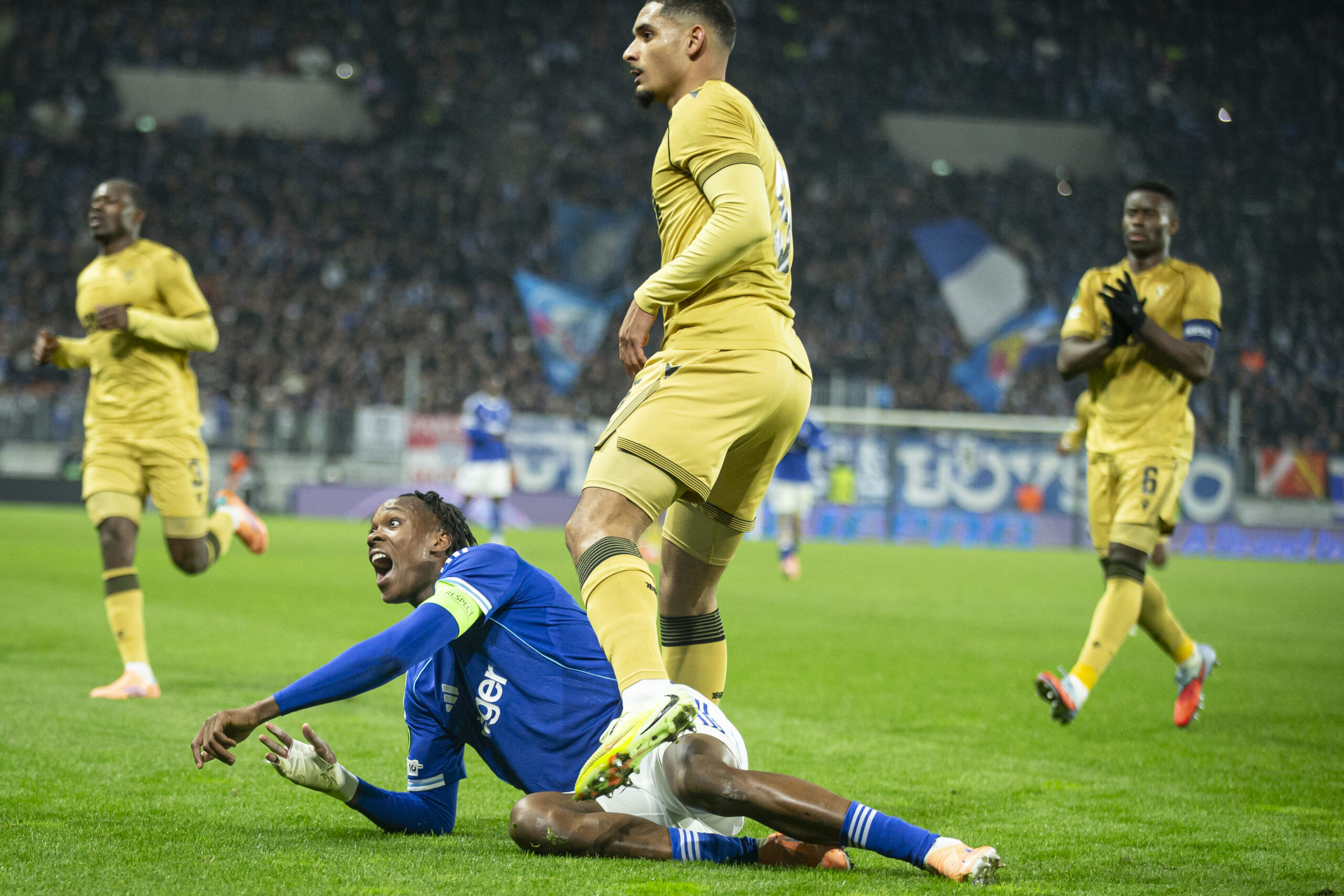 Fin d’année pour Emanuel Emegha