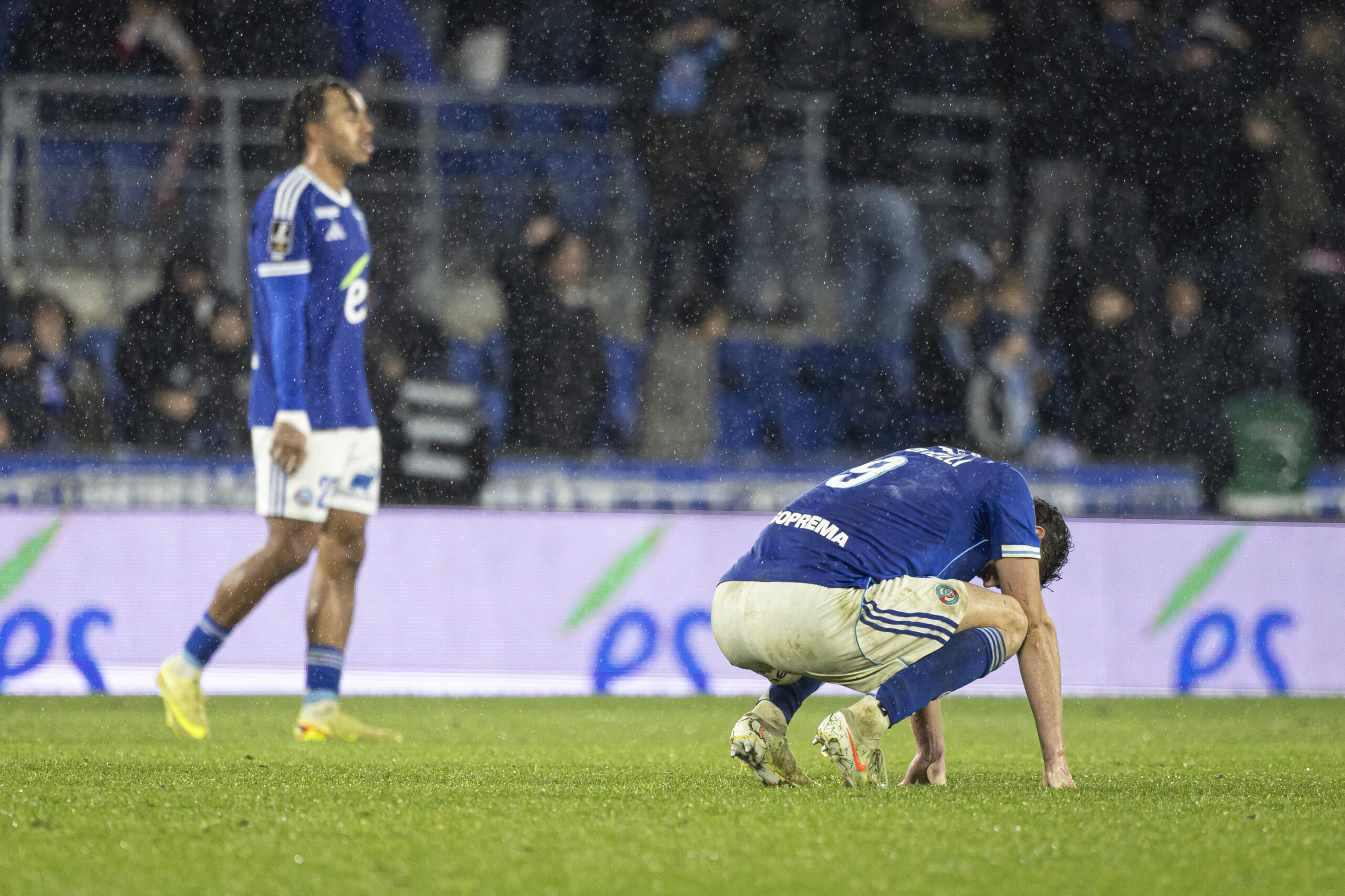 Éric Roy ferme la porte à la polémique sur le ballon en touche
