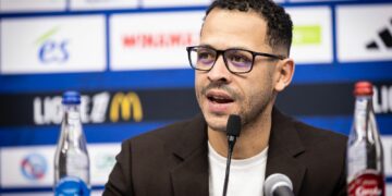 Liam Rosenior : « Strasbourg ne sert pas les intérêts d&rsquo;un autre club »
