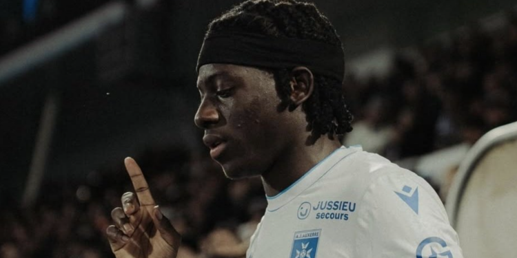 Strasbourg intéressé par un milieu de l&rsquo;AJ Auxerre ?