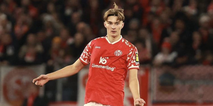 Blue&Co s&rsquo;intéresserait à un jeune défenseur polonais