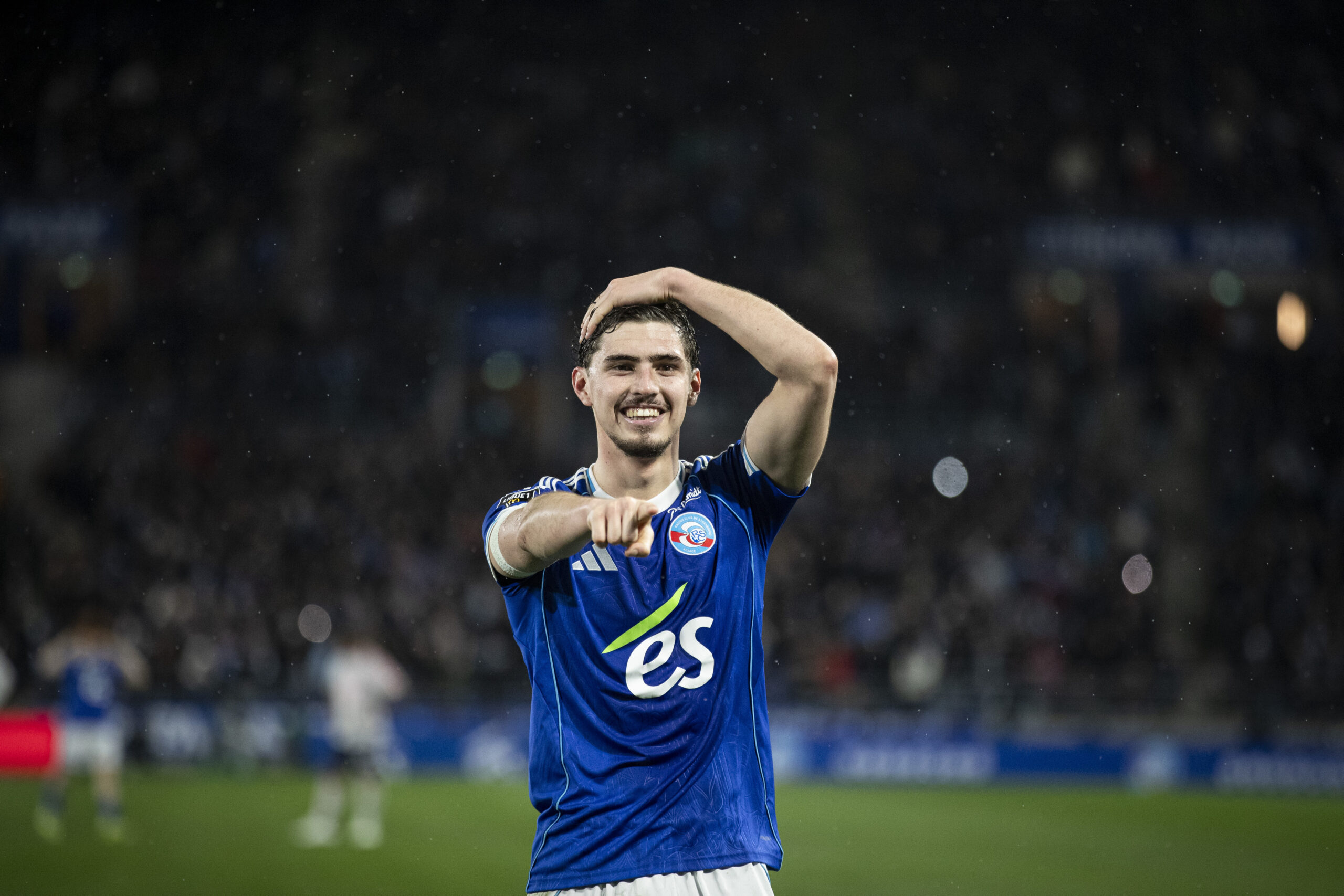 VIDÉO : L’ouverture du score de Joaquín Panichelli !