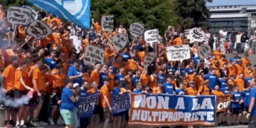 VIDÉO. Les images de la protestation des Ultras du Racing et de Lorient