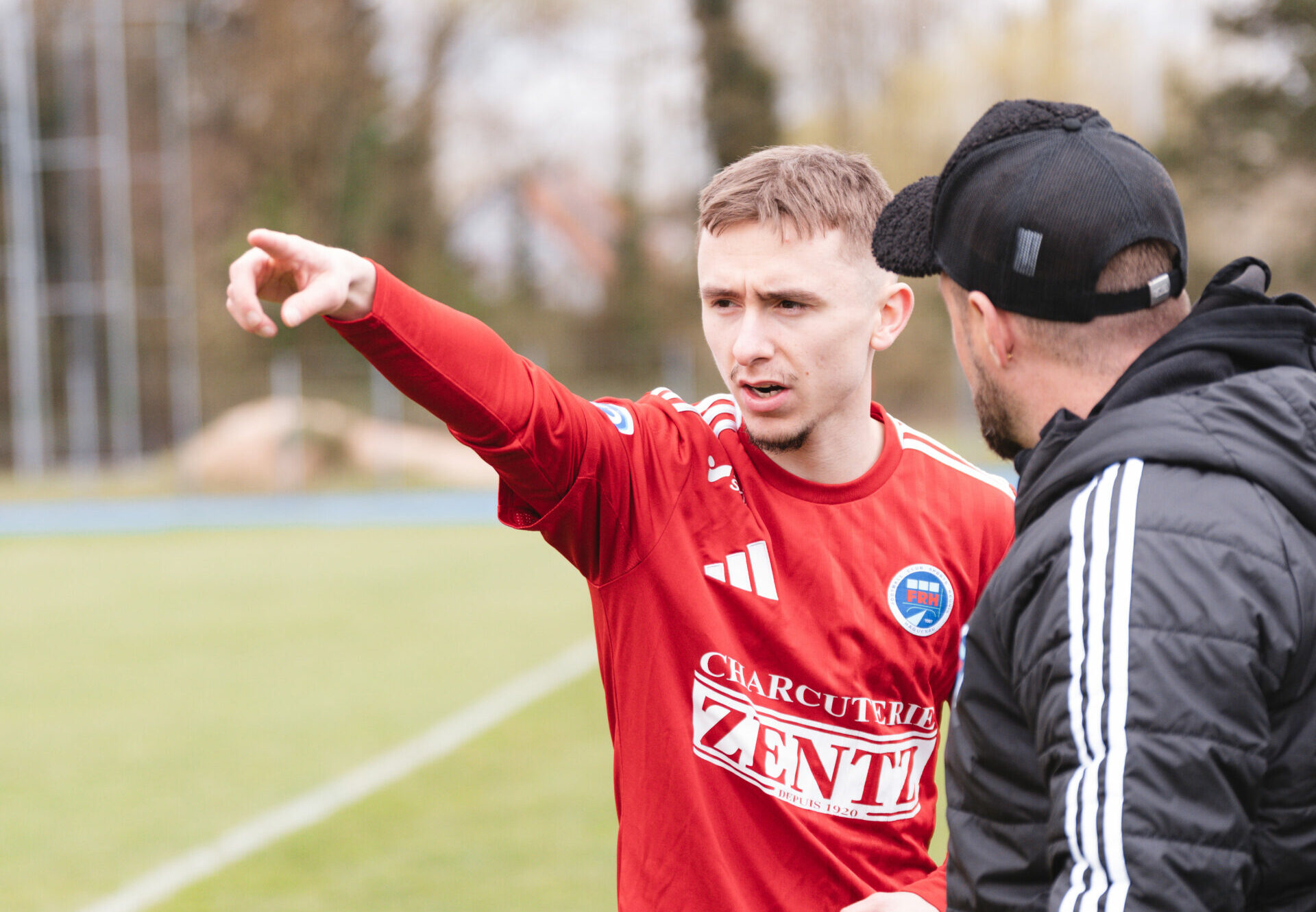 OFFICIEL. L’ancien ailier du Racing Tom Saettel retrouve la Ligue 2