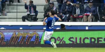 Giovanni Reyna célèbre son but face au PSG à la Meinau