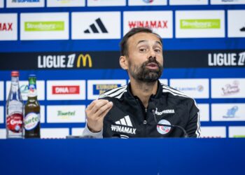 Hugo Oliveira explique, conférence de presse du Racing avant Rennes, 23 octobre 2026