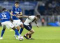 Dário Essugo et Giovanni Reyna au duel avec Khvicha Kvaratskhelia