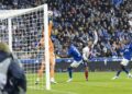 Filip Jørgensen détourne le ballon face à Ferran Torres